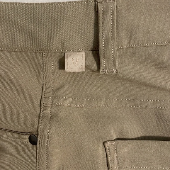 Lululemon ABC khaki golf pants - Picture 7 of 7